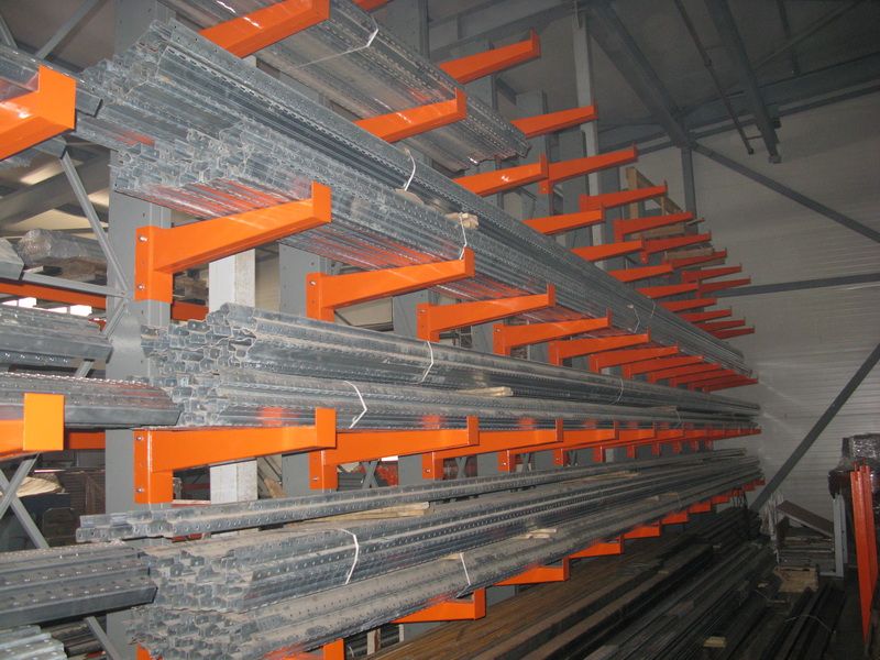 консольный стеллаж для хранения металлического профиля от компании Абсолют.jpg