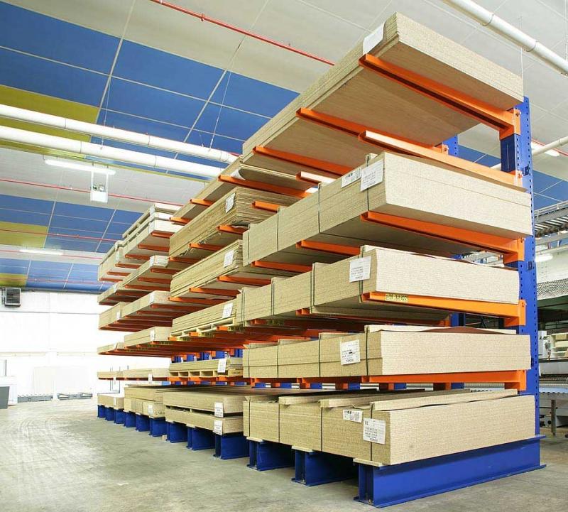 односторонний консольный стеллаж для хранения фанеры.jpg