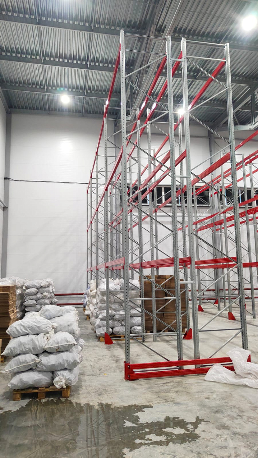 Паллетные стеллажи для хранения комплектующих теплого пола