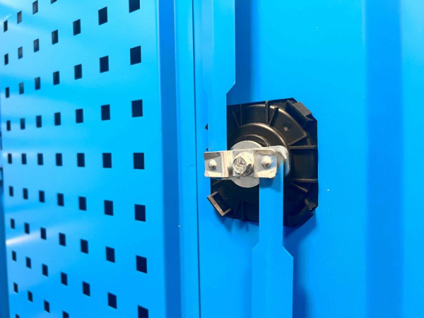 Шкаф инструментальный TNC 182.2B.10S